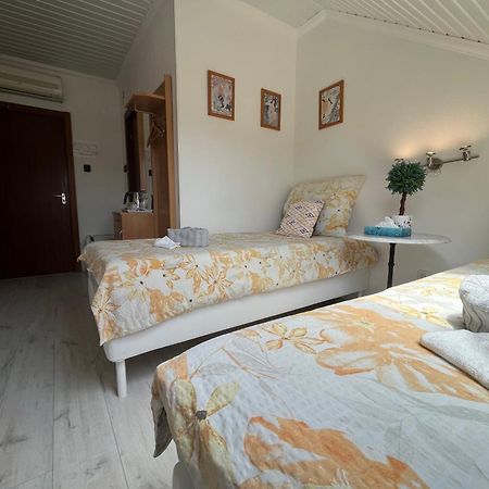 Tang House 唐舍 Hotell Budapest Exteriör bild