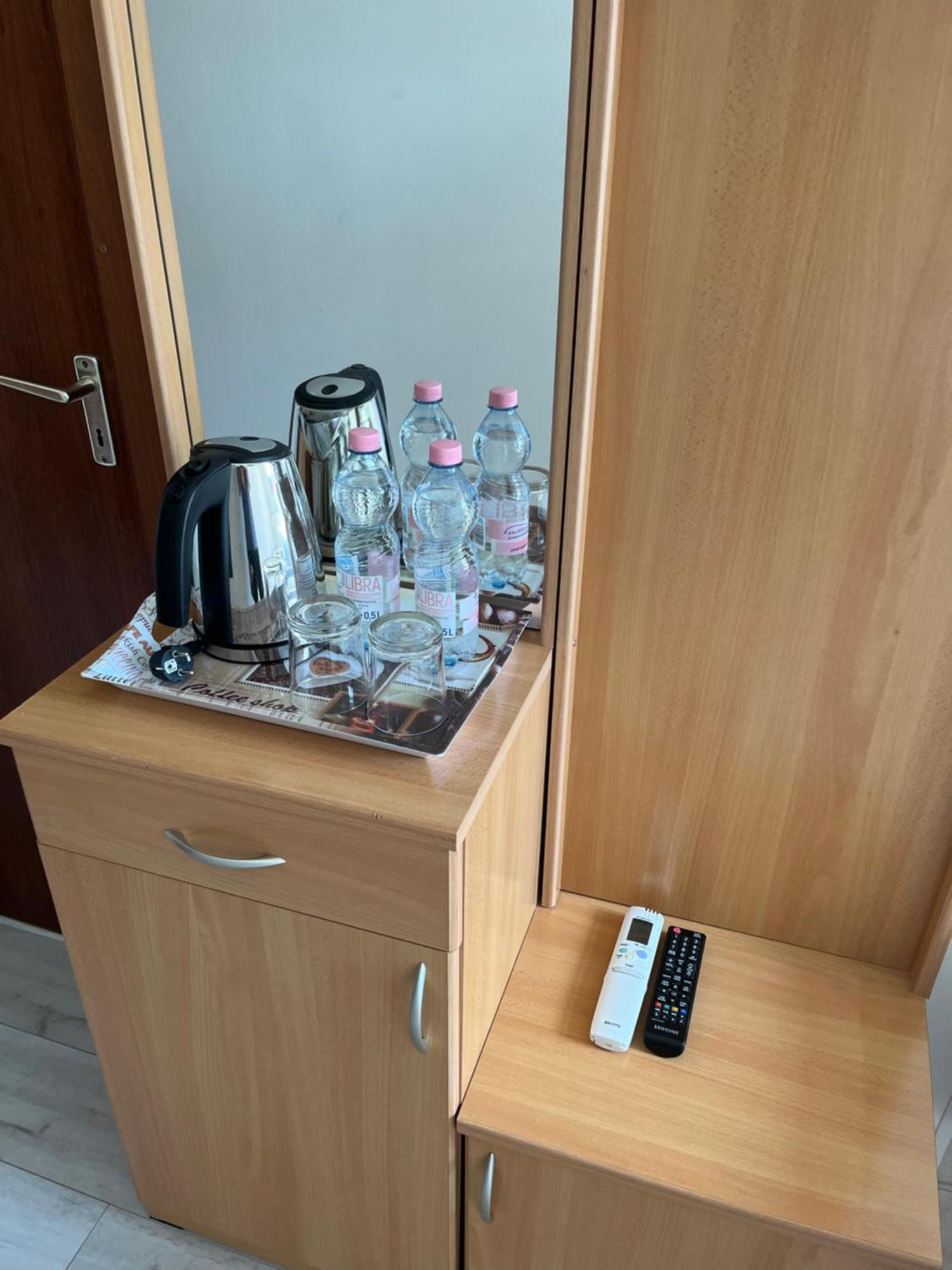 Tang House 唐舍 Hotell Budapest Exteriör bild